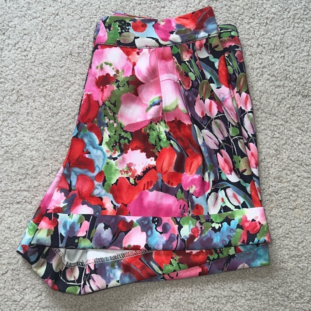 Fashion Star by Macys Floral Shorts